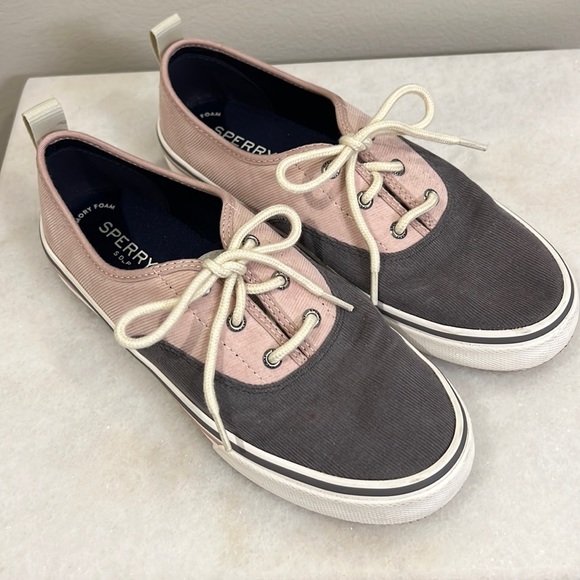 Sperry Shoes - Sperry Gray & Pink Sneaker